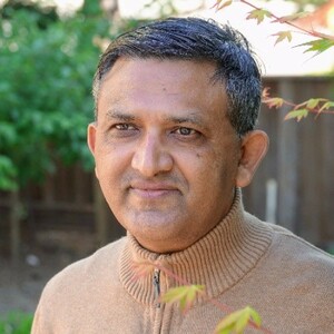 Unmesh Sheth headshot